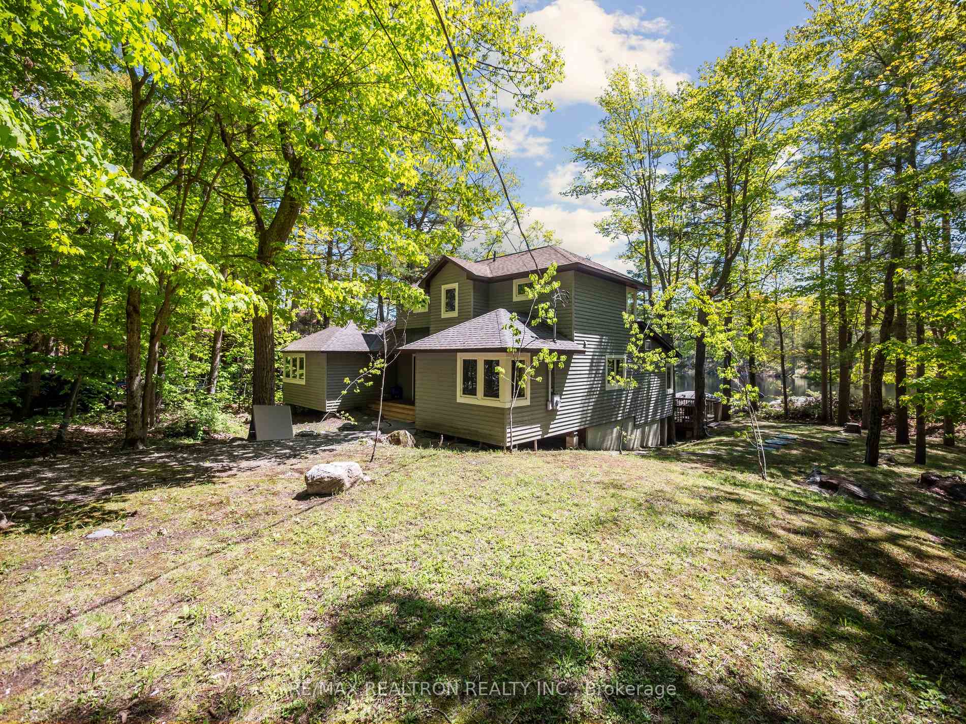 Photo 6 of 82 Pinetree Road, Gravenhurst, Wood (Gravenhurst) — HOMEH