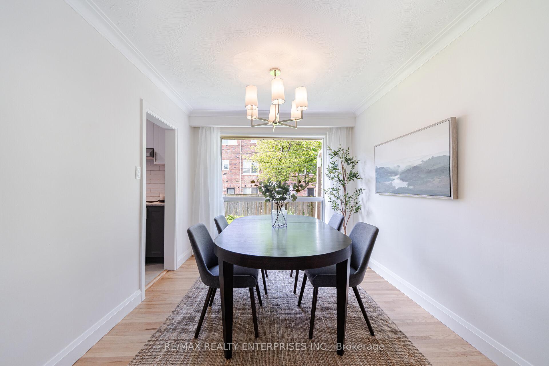 Photo 11 of 3 Savarin Street, Scarborough, Eglinton East — HOMEH