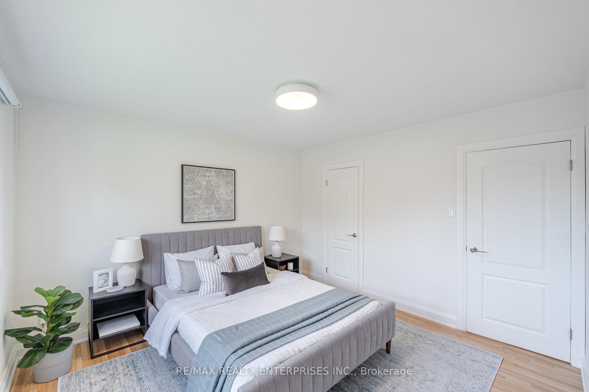 Photo 21 of 3 Savarin Street, Scarborough, Eglinton East — HOMEH