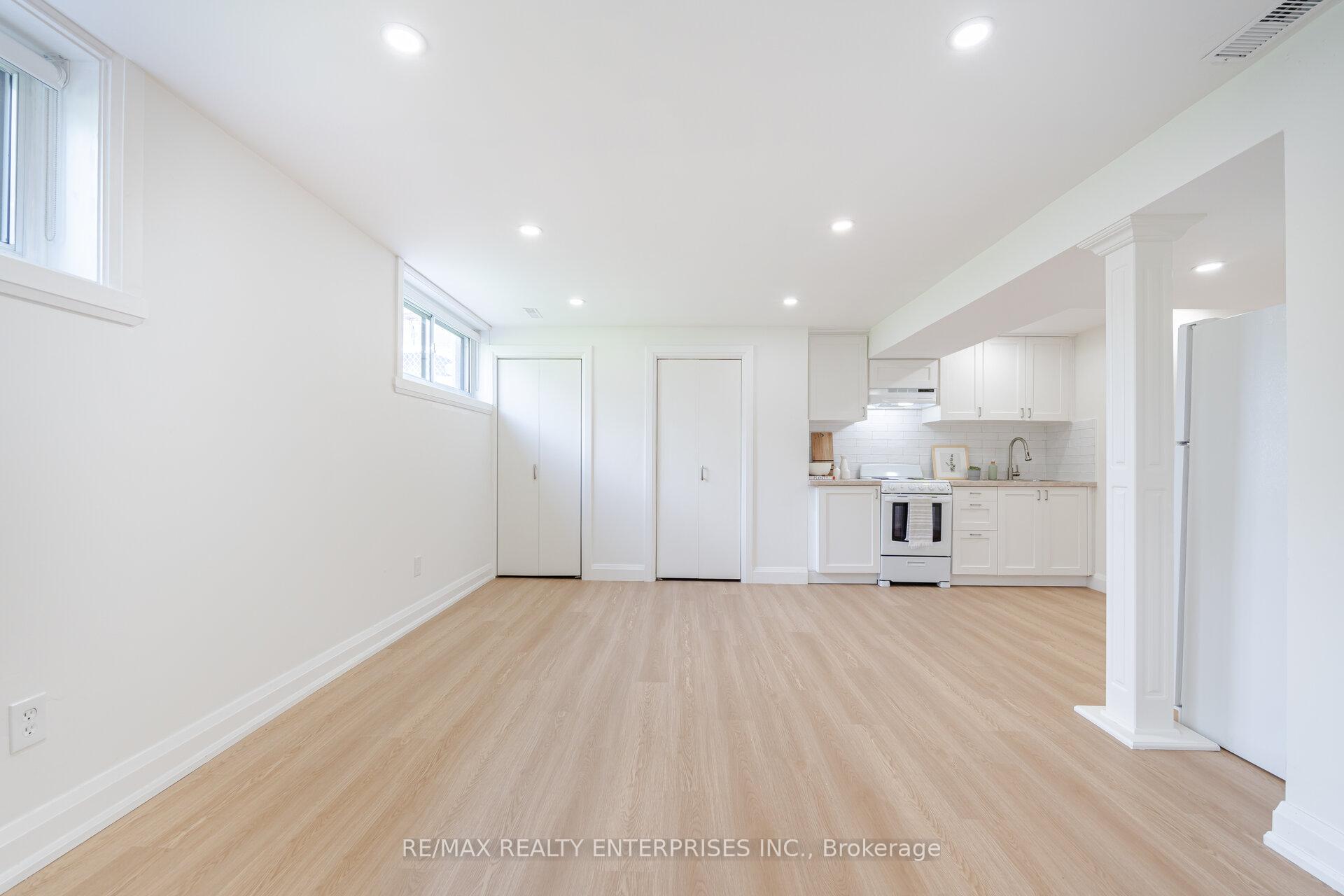 Photo 25 of 3 Savarin Street, Scarborough, Eglinton East — HOMEH