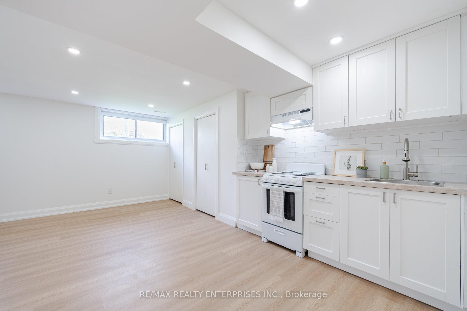 Photo 26 of 3 Savarin Street, Scarborough, Eglinton East — HOMEH