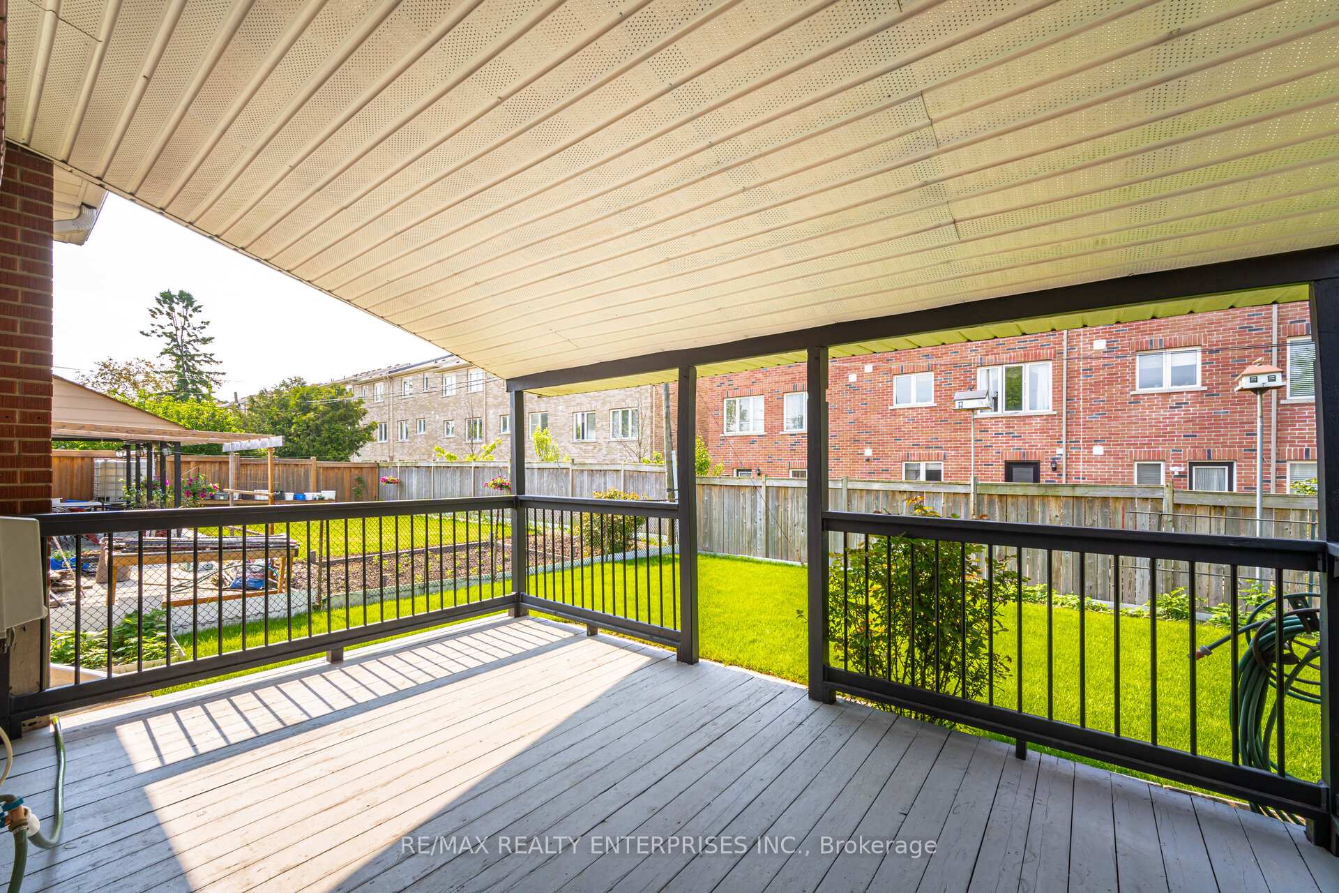 Photo 34 of 3 Savarin Street, Scarborough, Eglinton East — HOMEH