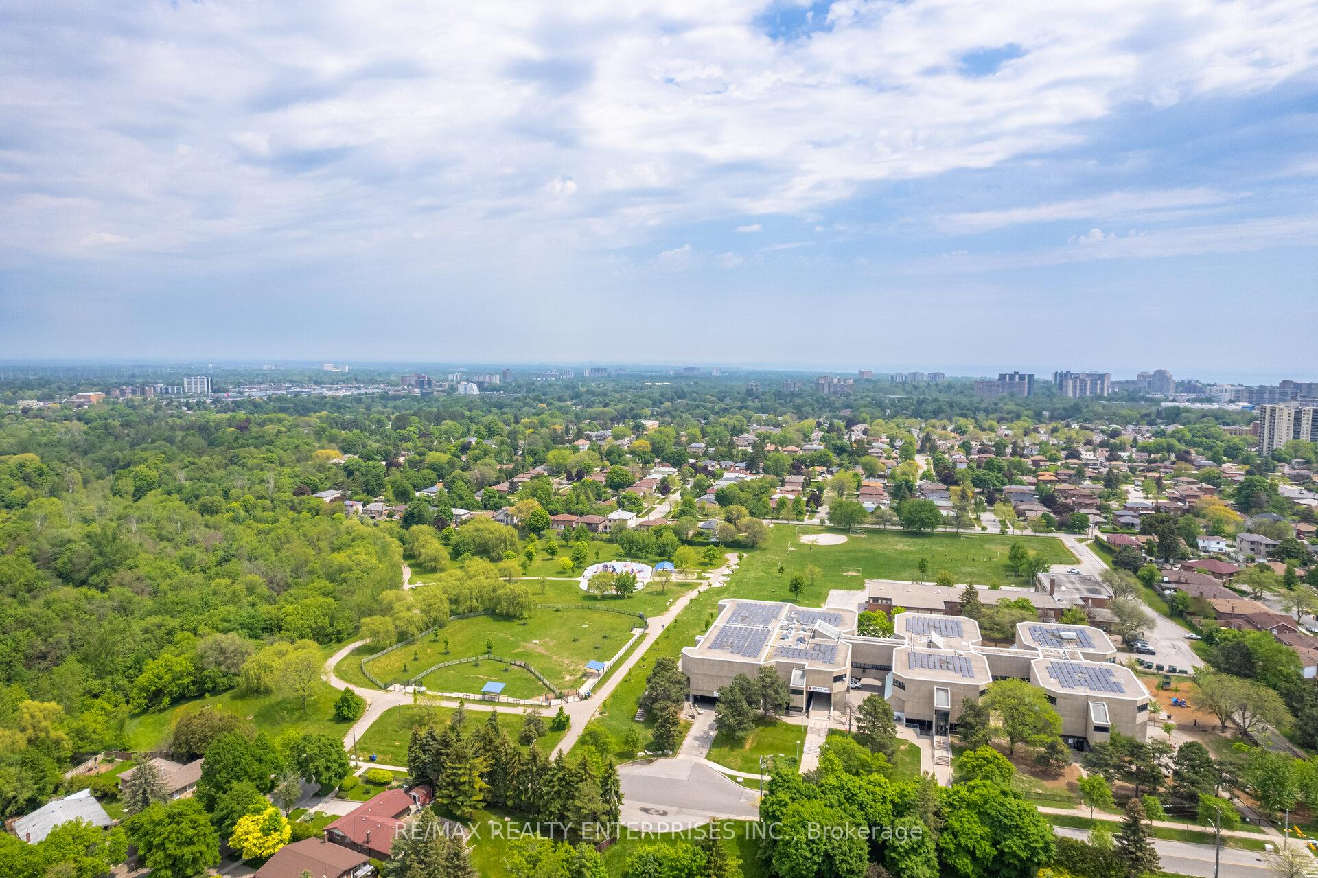 Photo 37 of 3 Savarin Street, Scarborough, Eglinton East — HOMEH