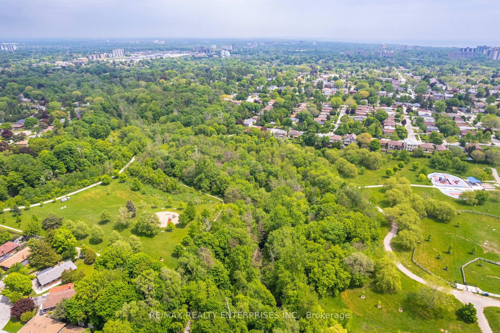 Photo 40 of 3 Savarin Street, Scarborough, Eglinton East — HOMEH