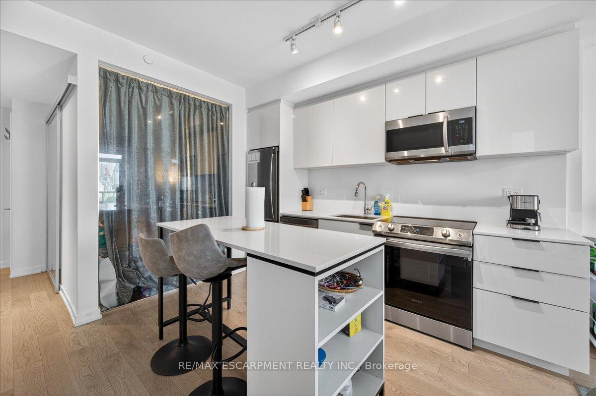 Photo 10 of Unit 829, 50 Power Street, Toronto, Moss Park — HOMEH