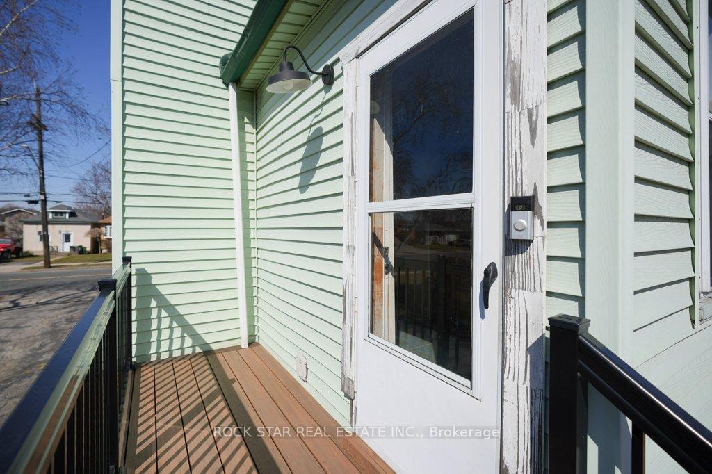 Photo 30 of 405 Upper Wentworth Street, Hamilton, Inch Park — HOMEH