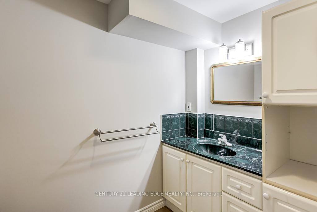 Photo 31 of 63 Drakefield Road, Markham, Bullock — HOMEH
