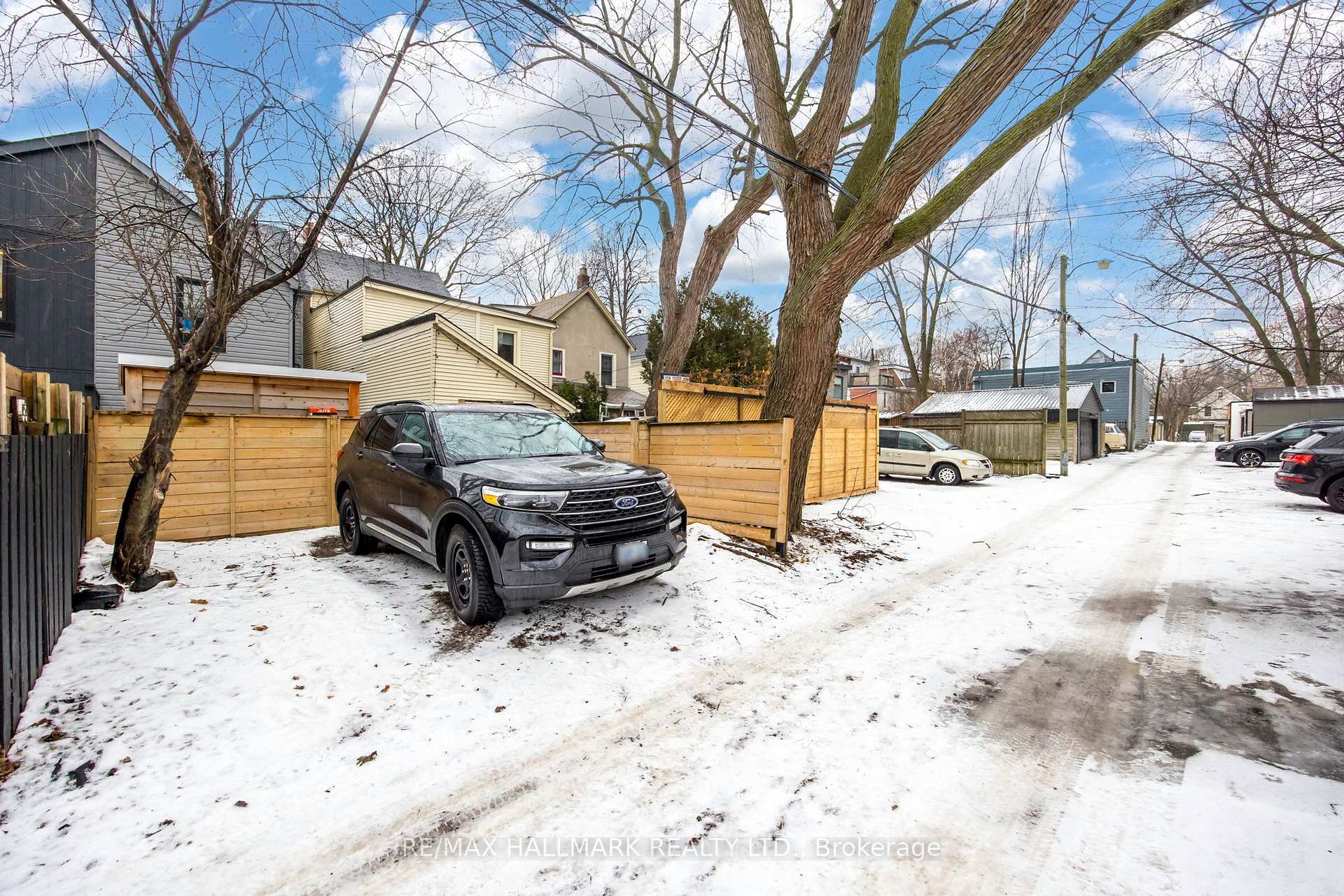 Photo 34 of 68 Badgerow Avenue, Toronto, South Riverdale — HOMEH