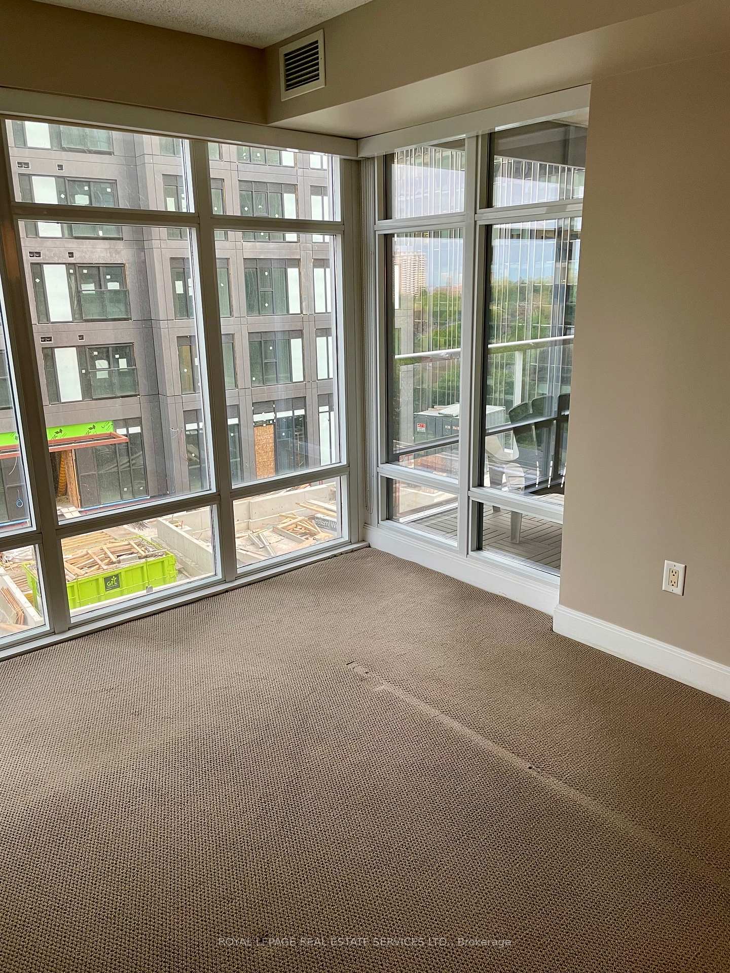 Photo 7 of Unit 1103, 2181 Yonge Street, Toronto, Mount Pleasant West — HOMEH