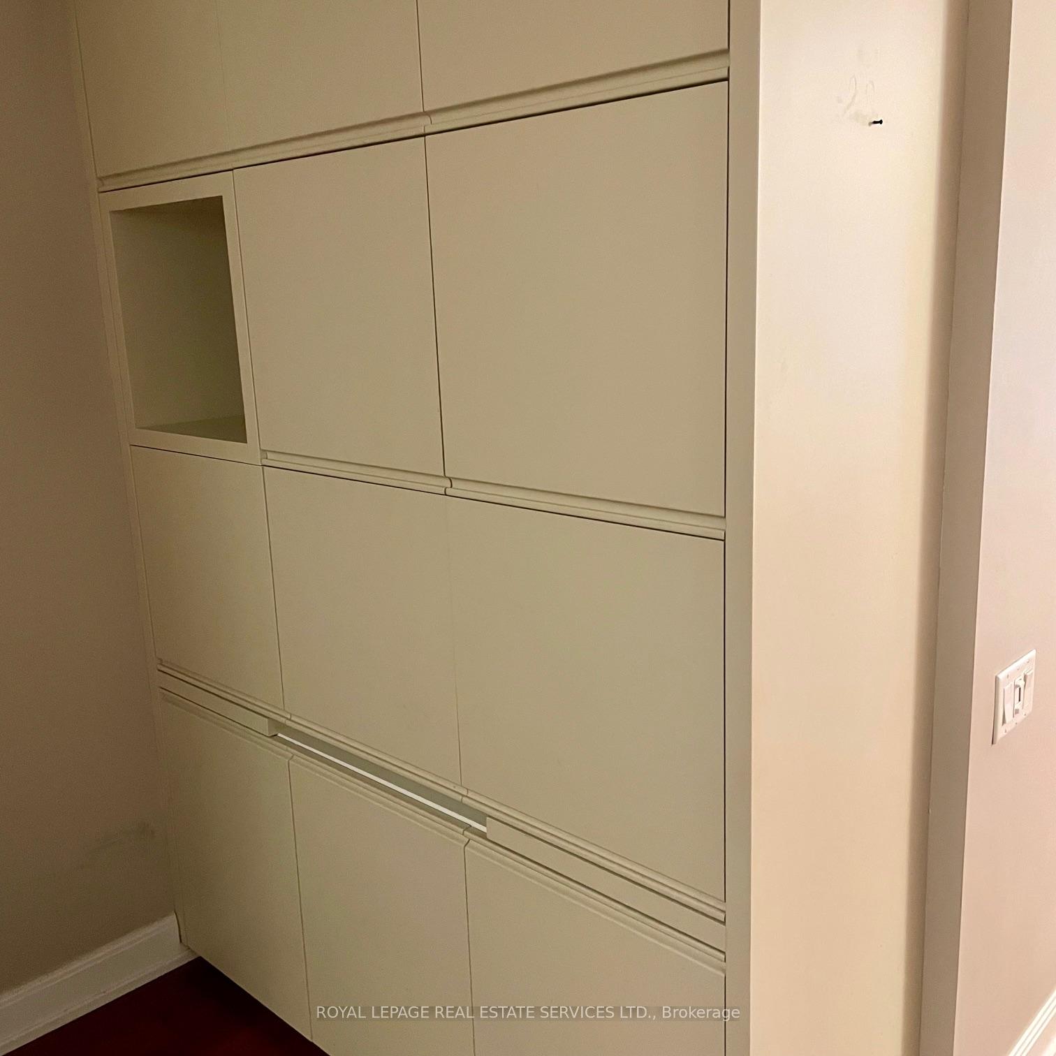 Photo 8 of Unit 1103, 2181 Yonge Street, Toronto, Mount Pleasant West — HOMEH