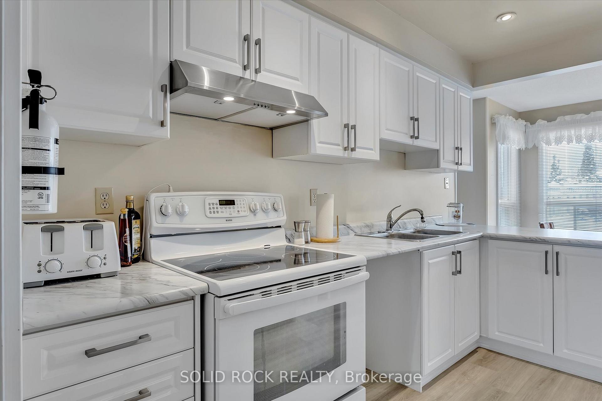 Photo 6 of 26 McLellan Drive, Clarington, Courtice — HOMEH