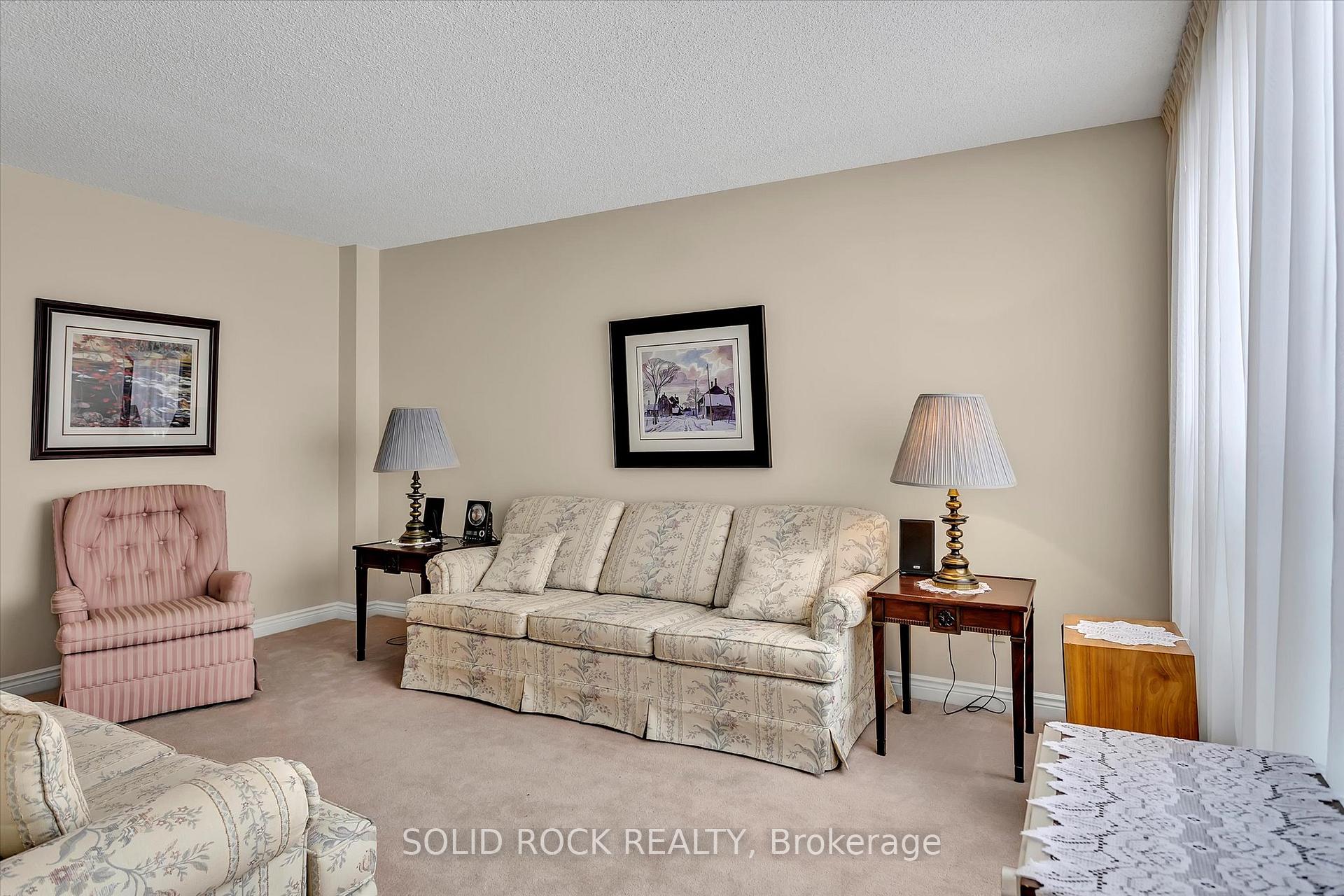 Photo 15 of 26 McLellan Drive, Clarington, Courtice — HOMEH