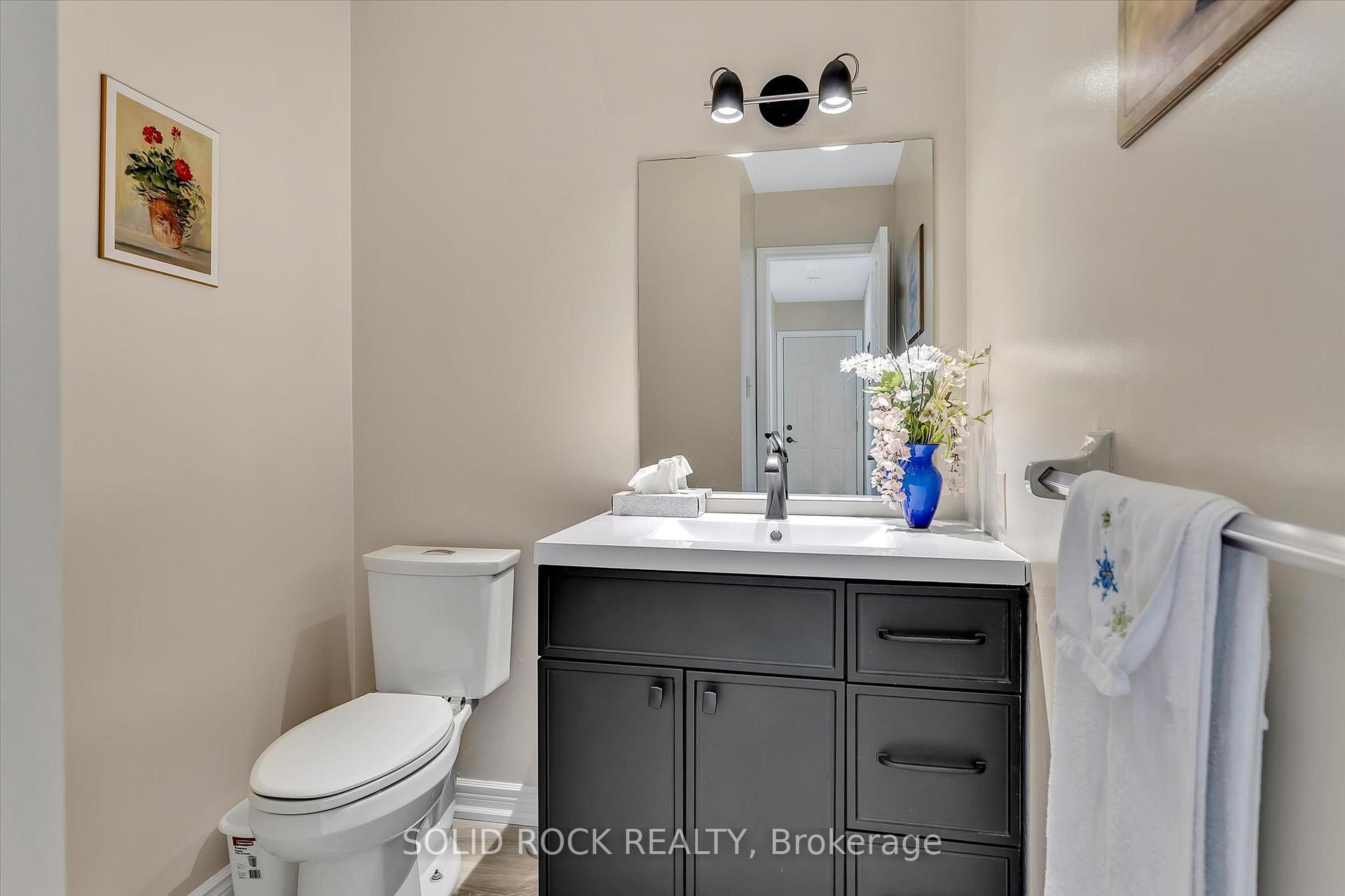 Photo 18 of 26 McLellan Drive, Clarington, Courtice — HOMEH