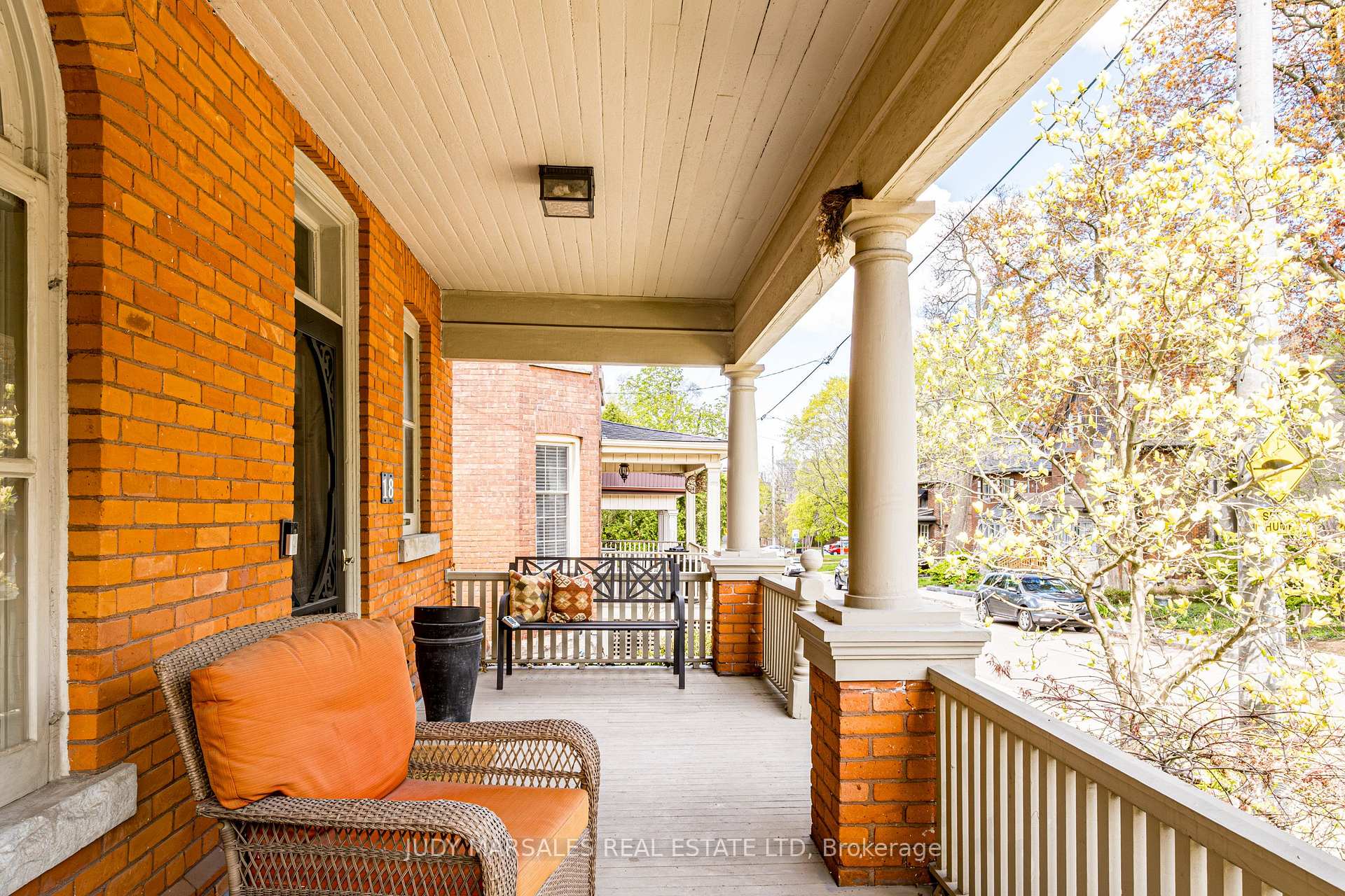 Photo 22 of 18 Spruceside Avenue, Hamilton, Kirkendall — HOMEH