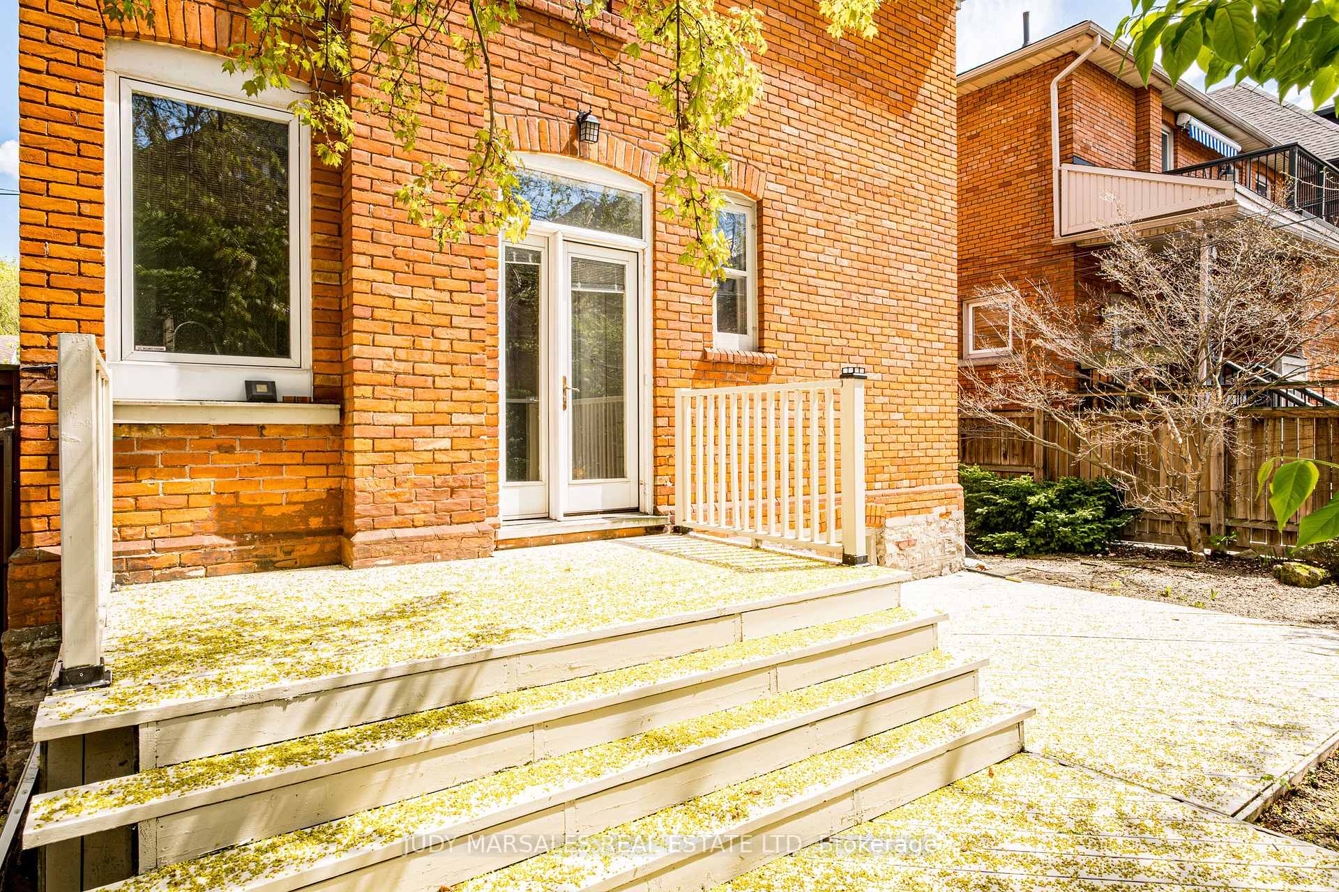 Photo 39 of 18 Spruceside Avenue, Hamilton, Kirkendall — HOMEH