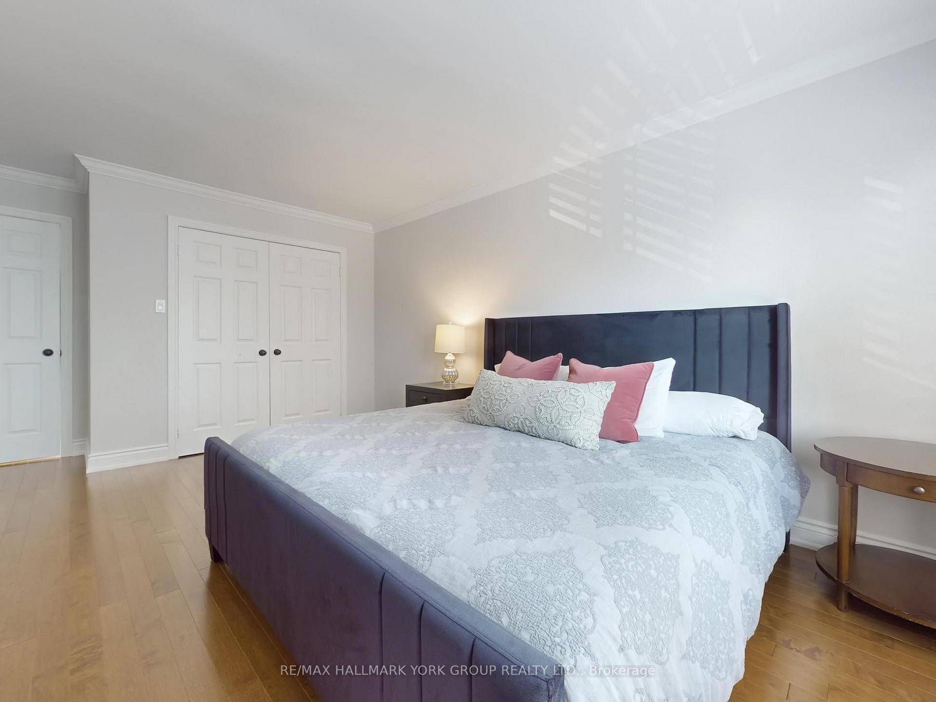 Photo 28 of 94 McGee Crescent, Aurora, Aurora Highlands — HOMEH