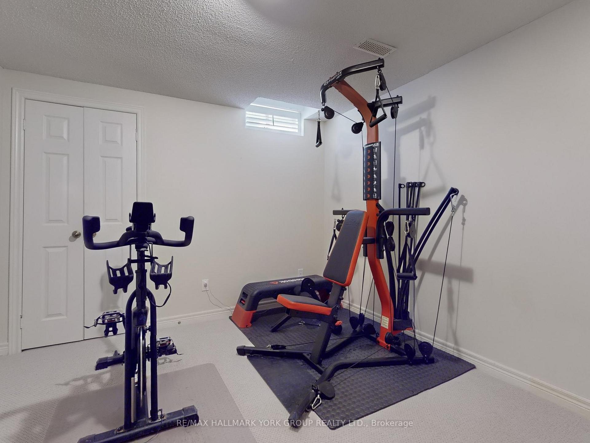 Photo 35 of 94 McGee Crescent, Aurora, Aurora Highlands — HOMEH