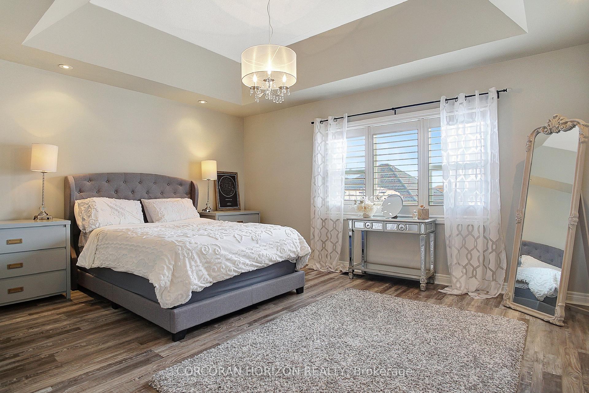 Photo 3 of 66 Pebblecreek Drive, Kitchener — HOMEH