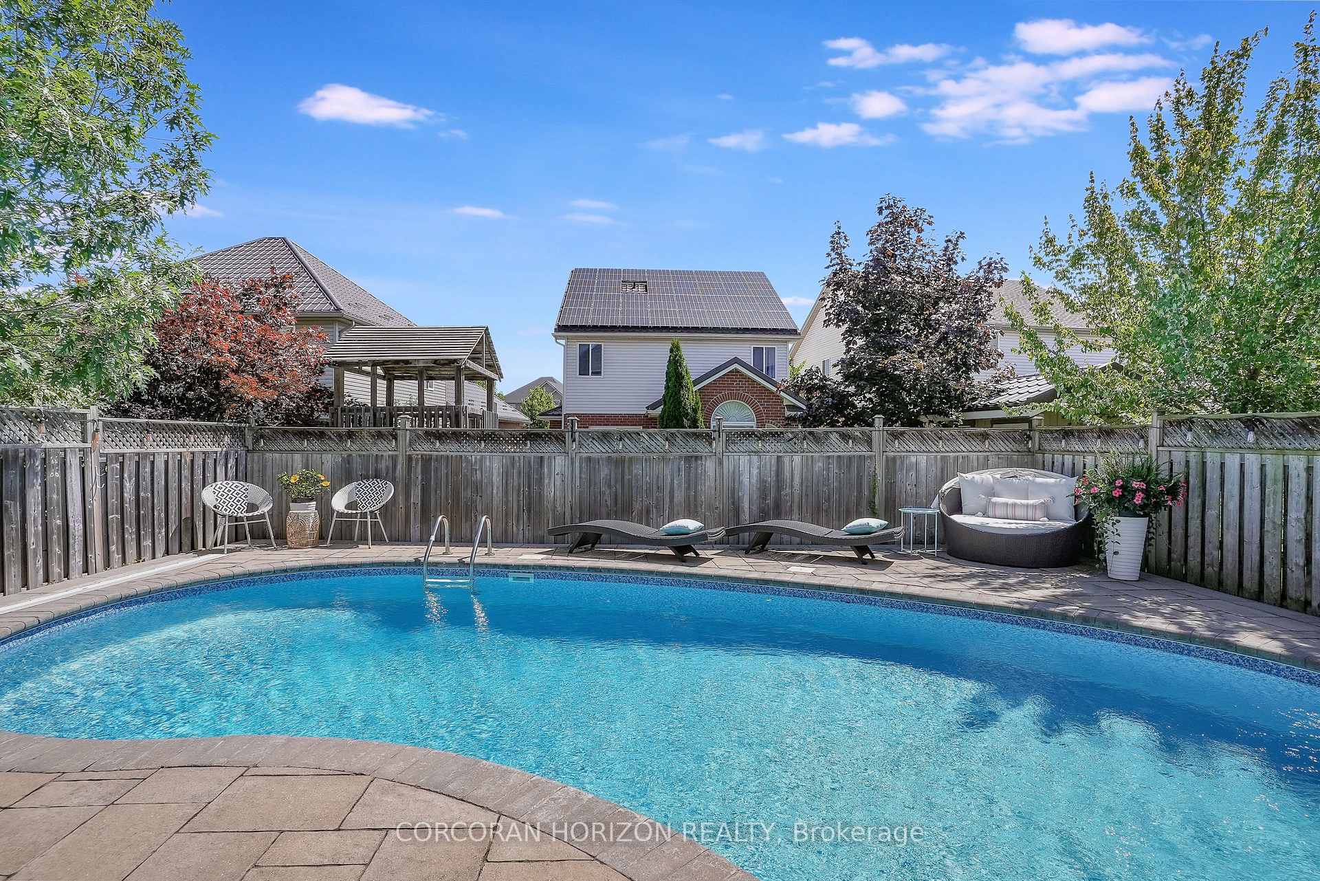 Photo 47 of 66 Pebblecreek Drive, Kitchener — HOMEH