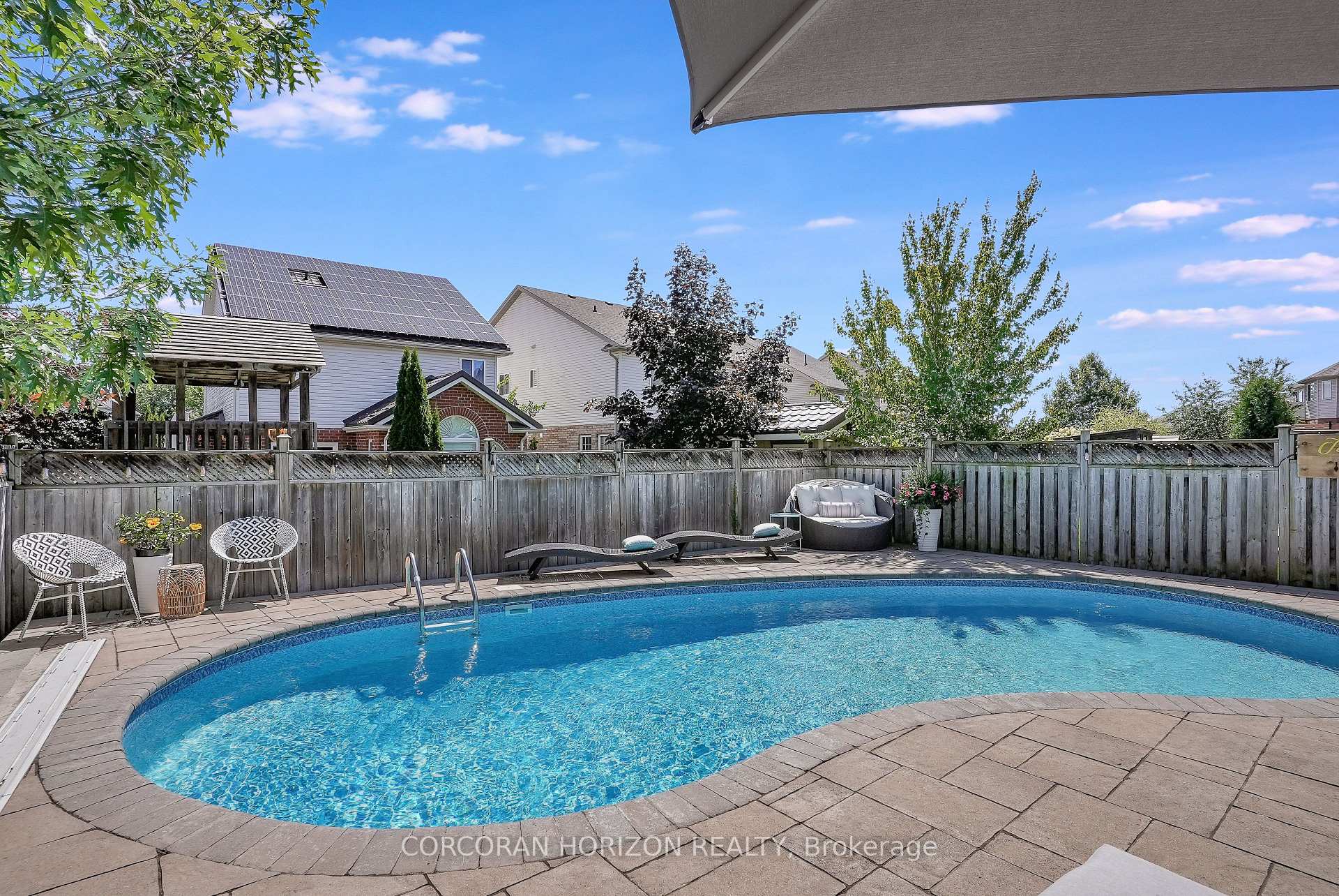 Photo 45 of 66 Pebblecreek Drive, Kitchener — HOMEH