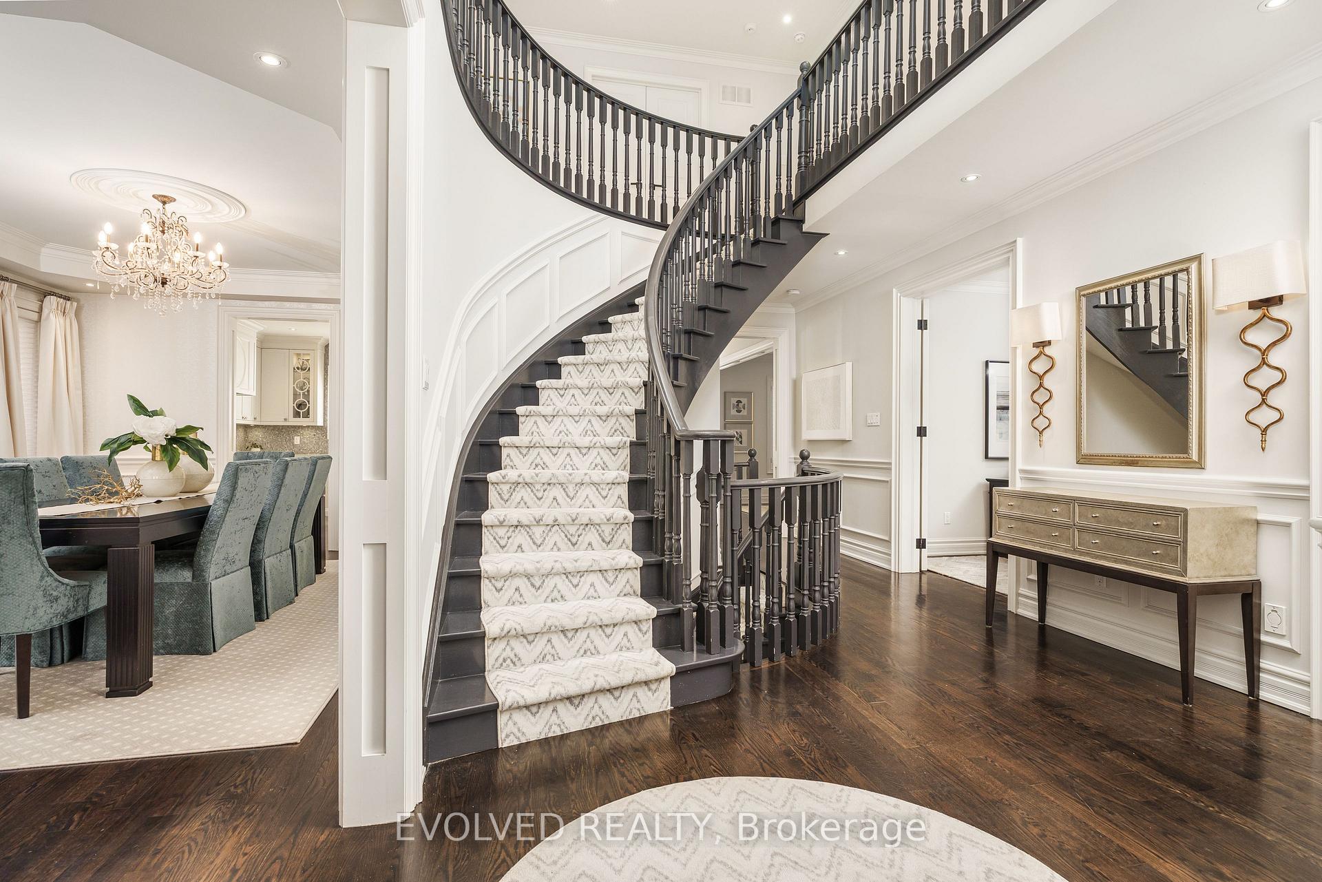 Photo 28 of 53 Forest Lane Drive, Vaughan, Beverley Glen — HOMEH