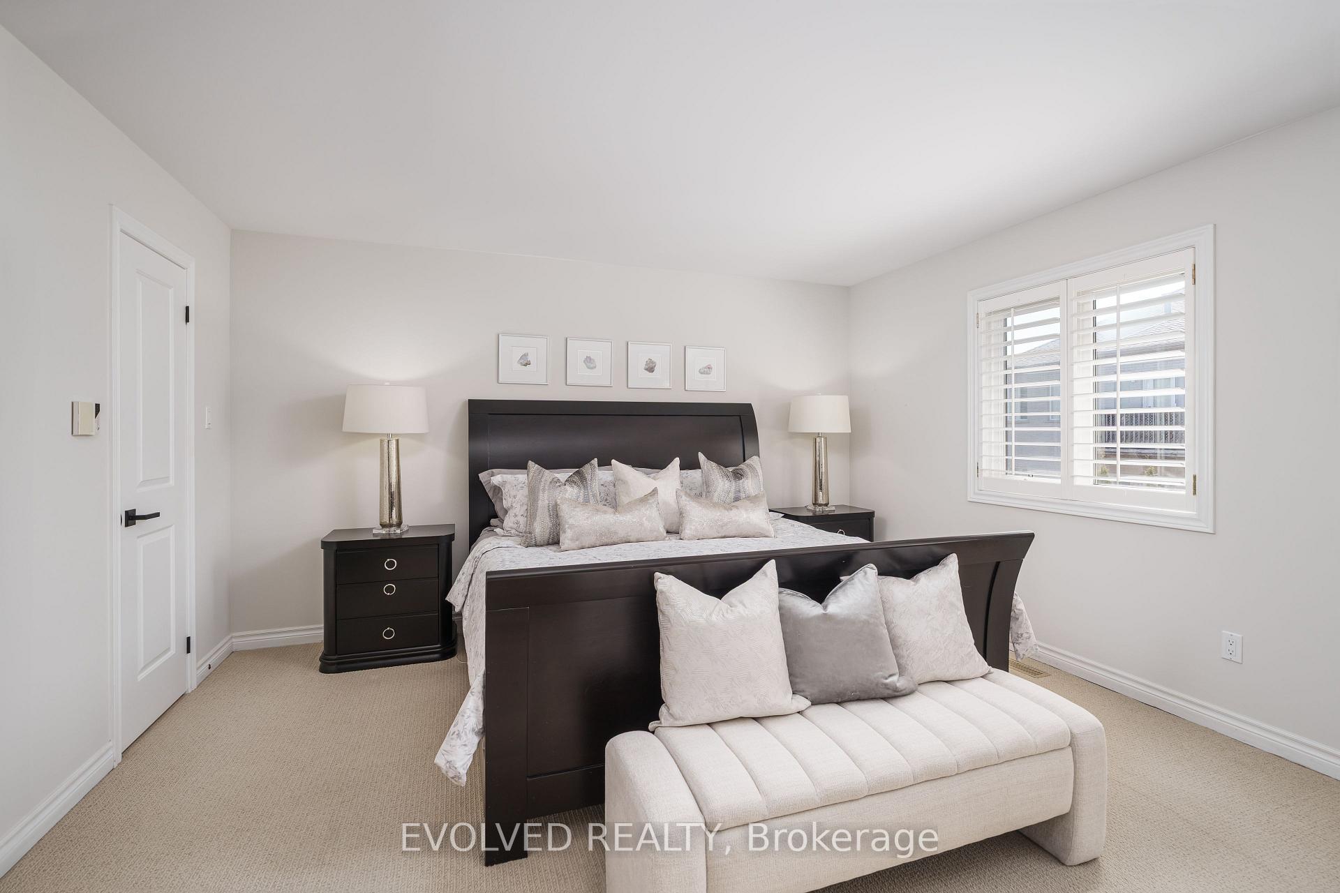 Photo 11 of 53 Forest Lane Drive, Vaughan, Beverley Glen — HOMEH