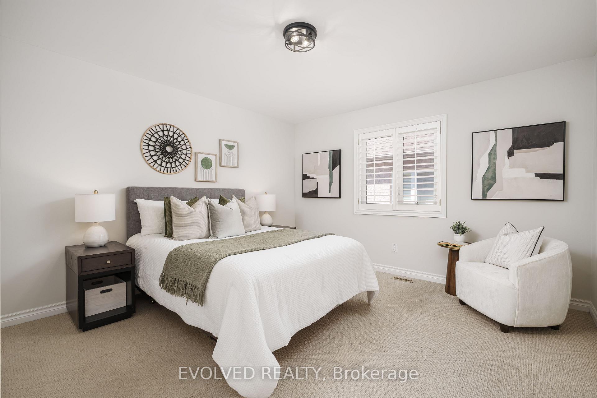 Photo 22 of 53 Forest Lane Drive, Vaughan, Beverley Glen — HOMEH