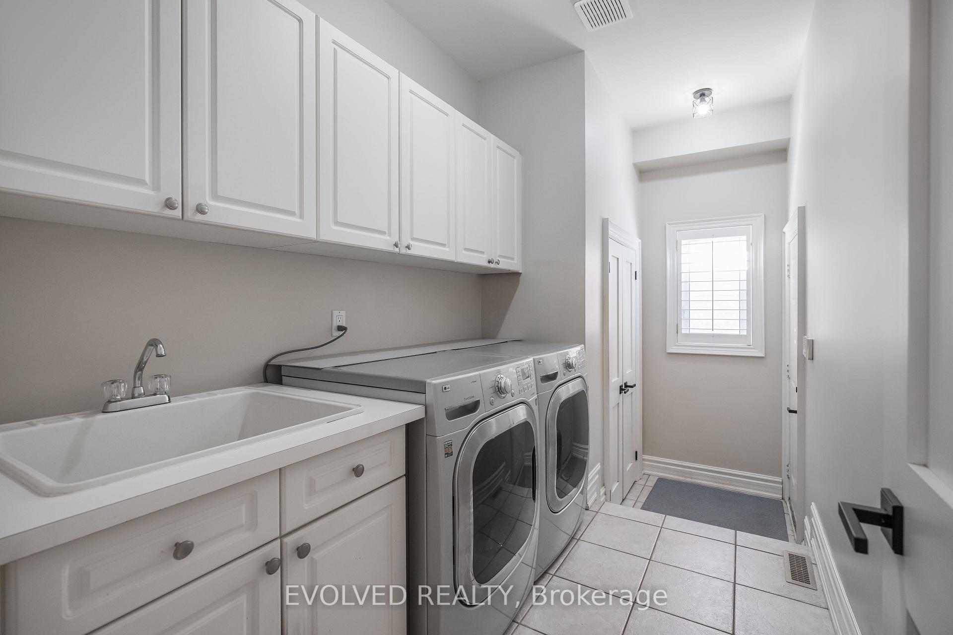 Photo 25 of 53 Forest Lane Drive, Vaughan, Beverley Glen — HOMEH