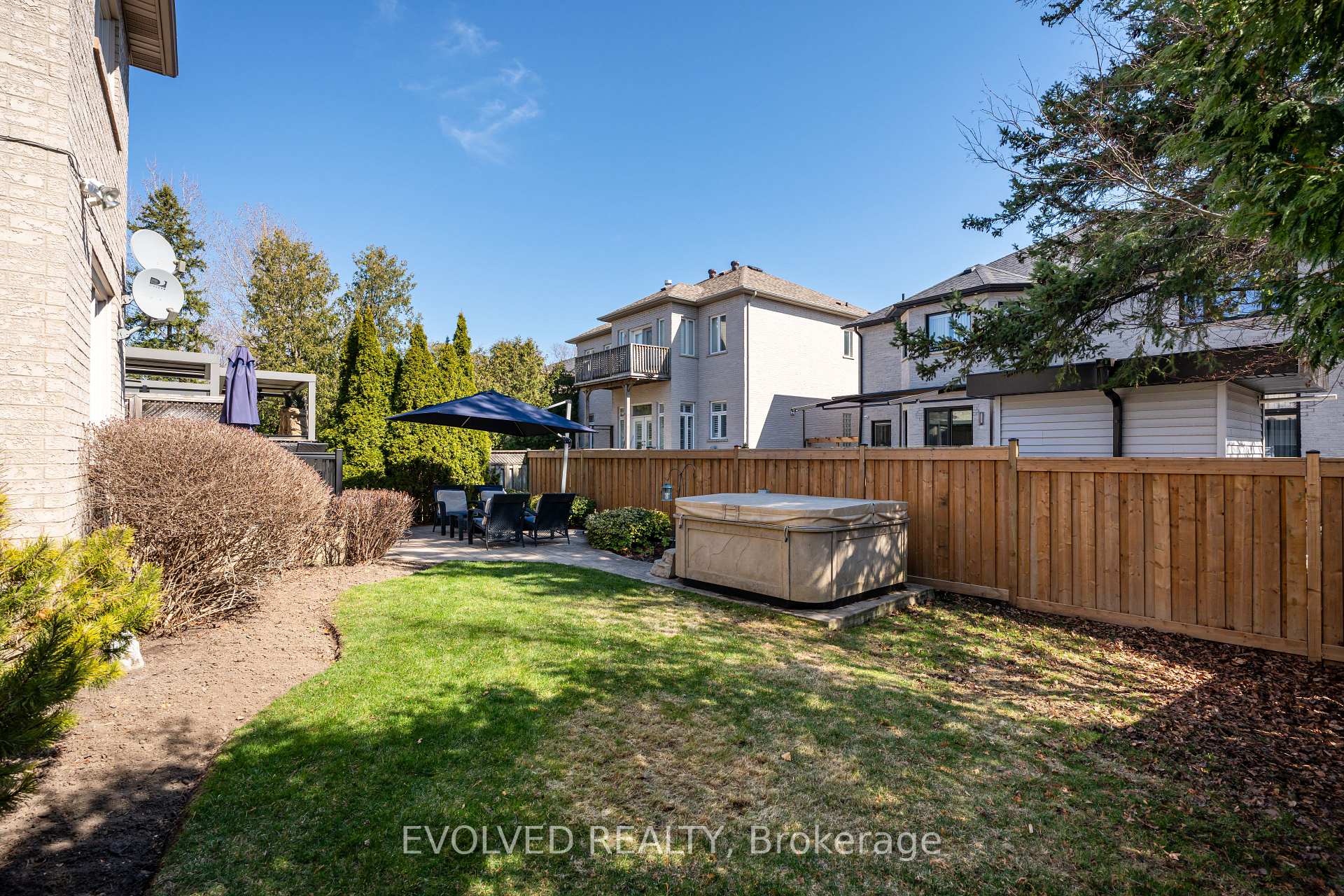 Photo 31 of 53 Forest Lane Drive, Vaughan, Beverley Glen — HOMEH