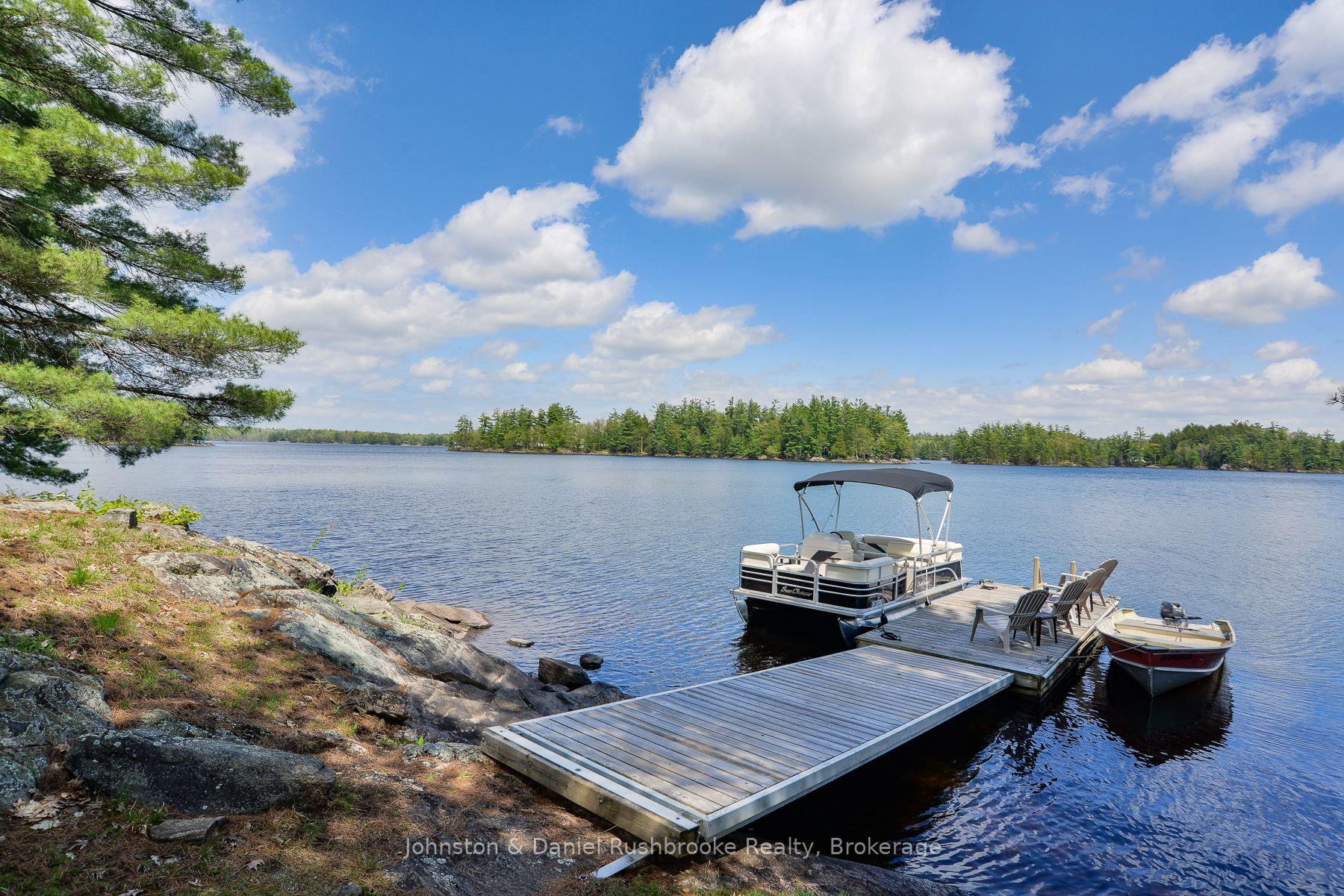 Photo 3 of 3 Island 2ML, Gravenhurst, Wood (Gravenhurst) — HOMEH