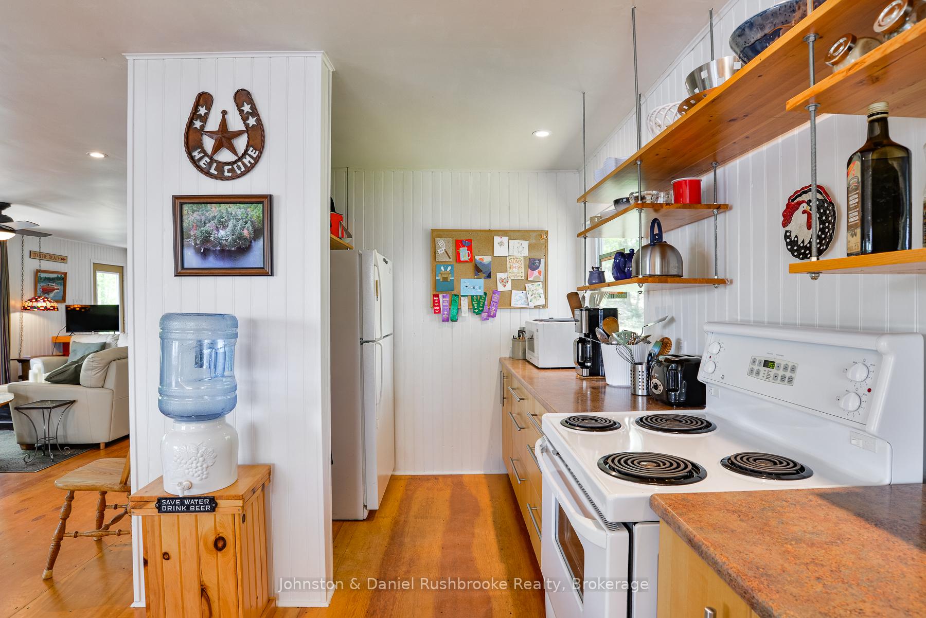 Photo 15 of 3 Island 2ML, Gravenhurst, Wood (Gravenhurst) — HOMEH