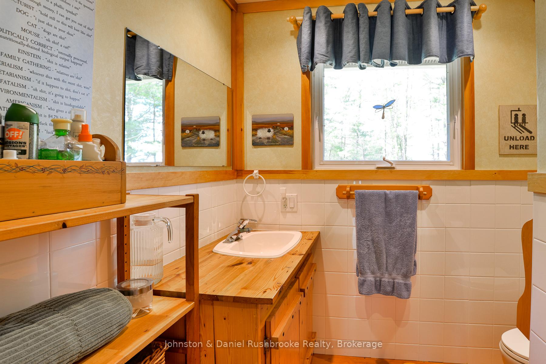 Photo 20 of 3 Island 2ML, Gravenhurst, Wood (Gravenhurst) — HOMEH