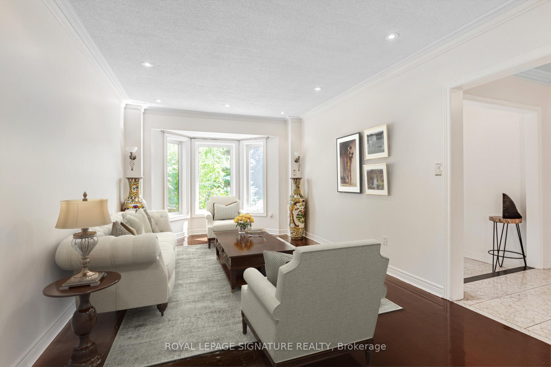 Photo 5 of 6 Boxwood Crescent, Markham, Rouge Fairways — HOMEH