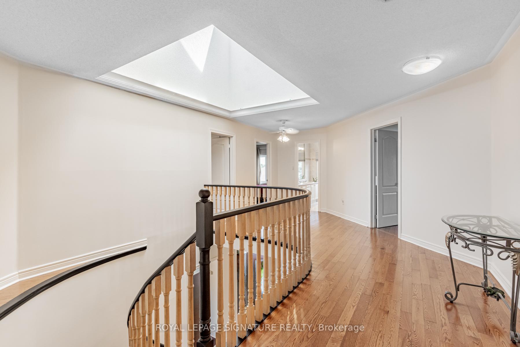 Photo 8 of 6 Boxwood Crescent, Markham, Rouge Fairways — HOMEH