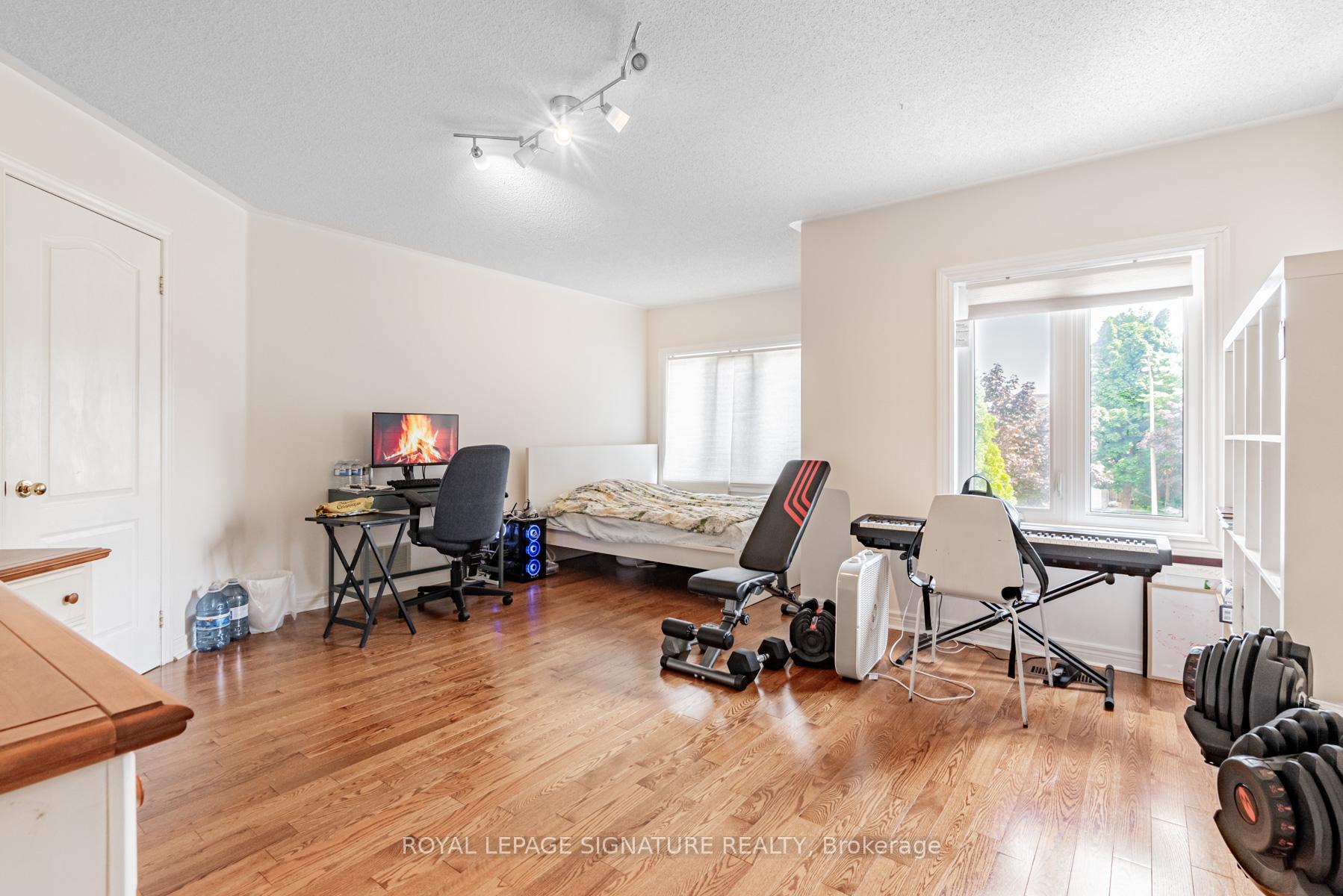 Photo 25 of 6 Boxwood Crescent, Markham, Rouge Fairways — HOMEH