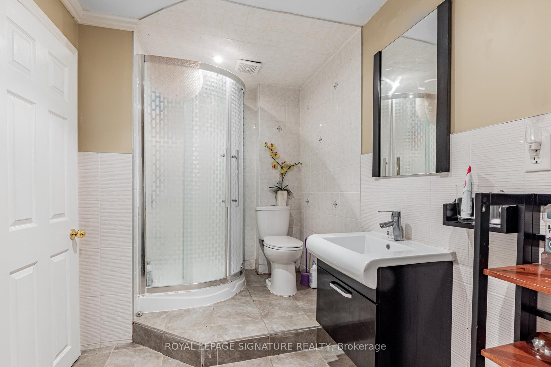 Photo 27 of 6 Boxwood Crescent, Markham, Rouge Fairways — HOMEH