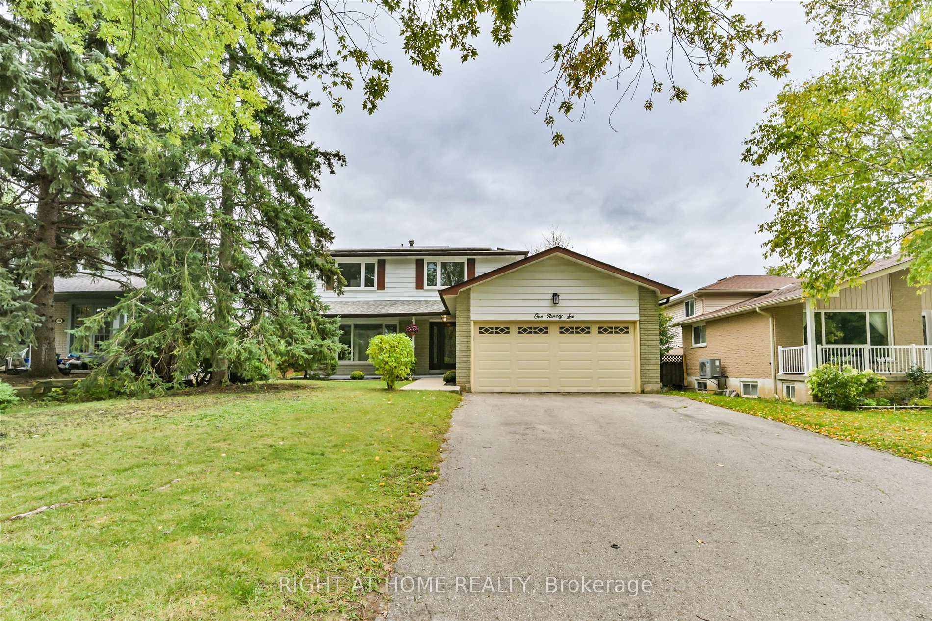 Photo 1 of 196 Romfield Circuit, Markham, Royal Orchard — HOMEH