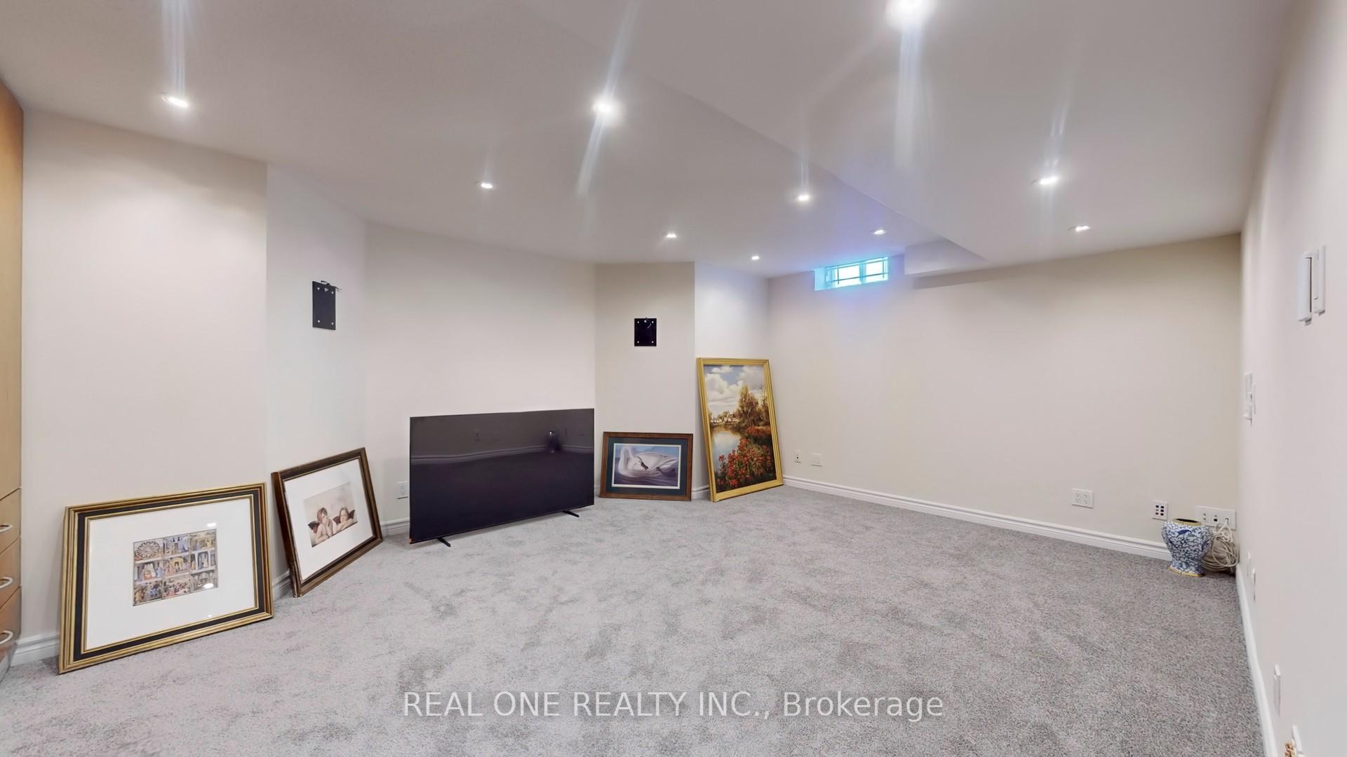 Photo 36 of 27 Willow Heights Boulevard, Markham, Cachet — HOMEH