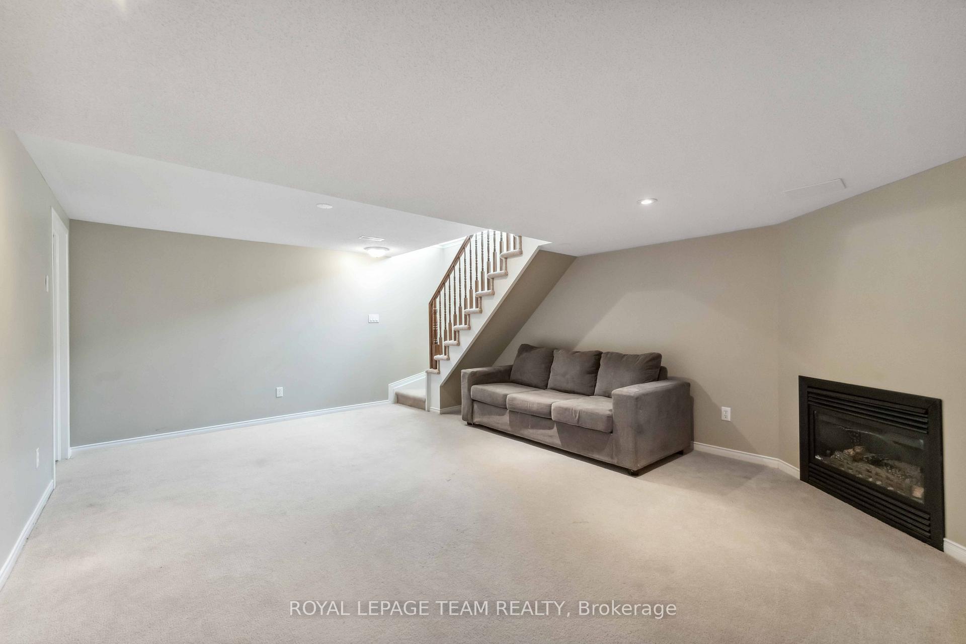 Photo 26 of 151 Cedardown Private, Ottawa, Barrhaven - Stonebridge — HOMEH