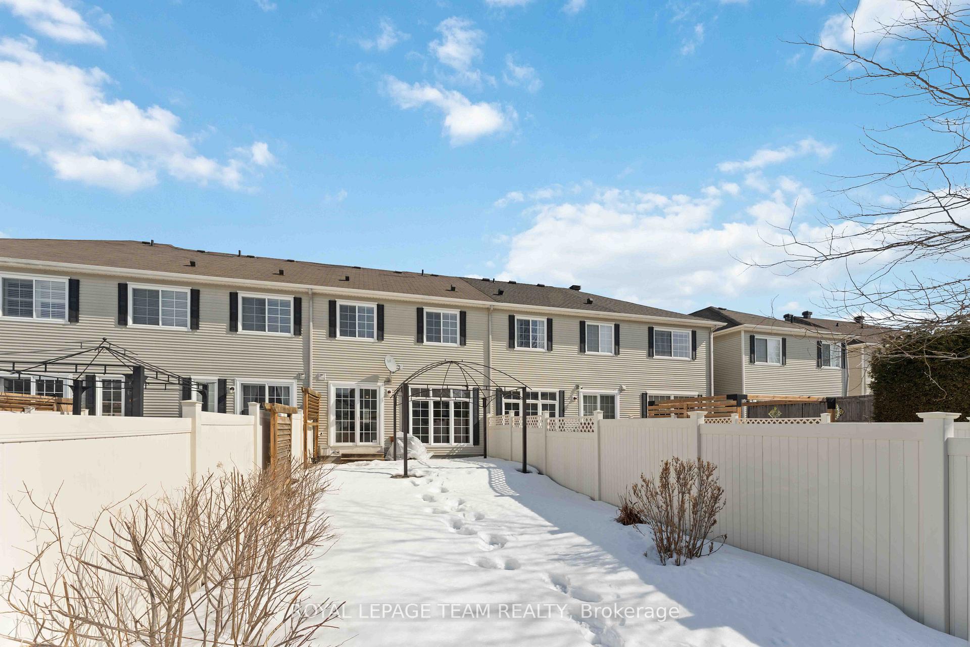 Photo 28 of 151 Cedardown Private, Ottawa, Barrhaven - Stonebridge — HOMEH