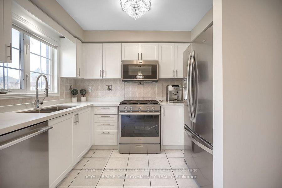 Photo 15 of 15 Echo Ridge Crescent, Vaughan, Sonoma Heights — HOMEH