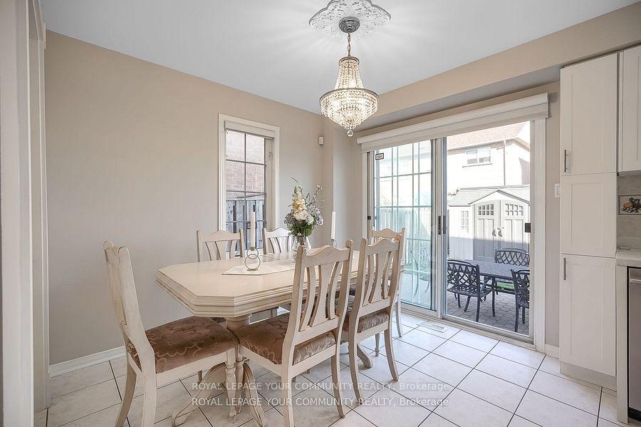 Photo 23 of 15 Echo Ridge Crescent, Vaughan, Sonoma Heights — HOMEH