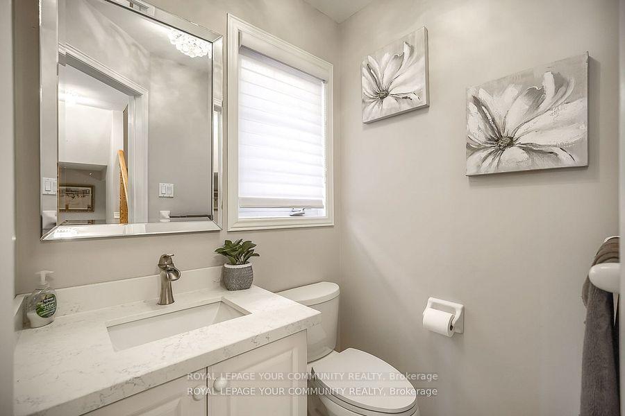 Photo 18 of 15 Echo Ridge Crescent, Vaughan, Sonoma Heights — HOMEH