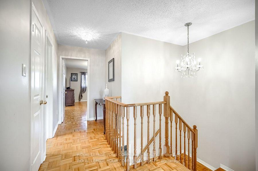 Photo 20 of 15 Echo Ridge Crescent, Vaughan, Sonoma Heights — HOMEH