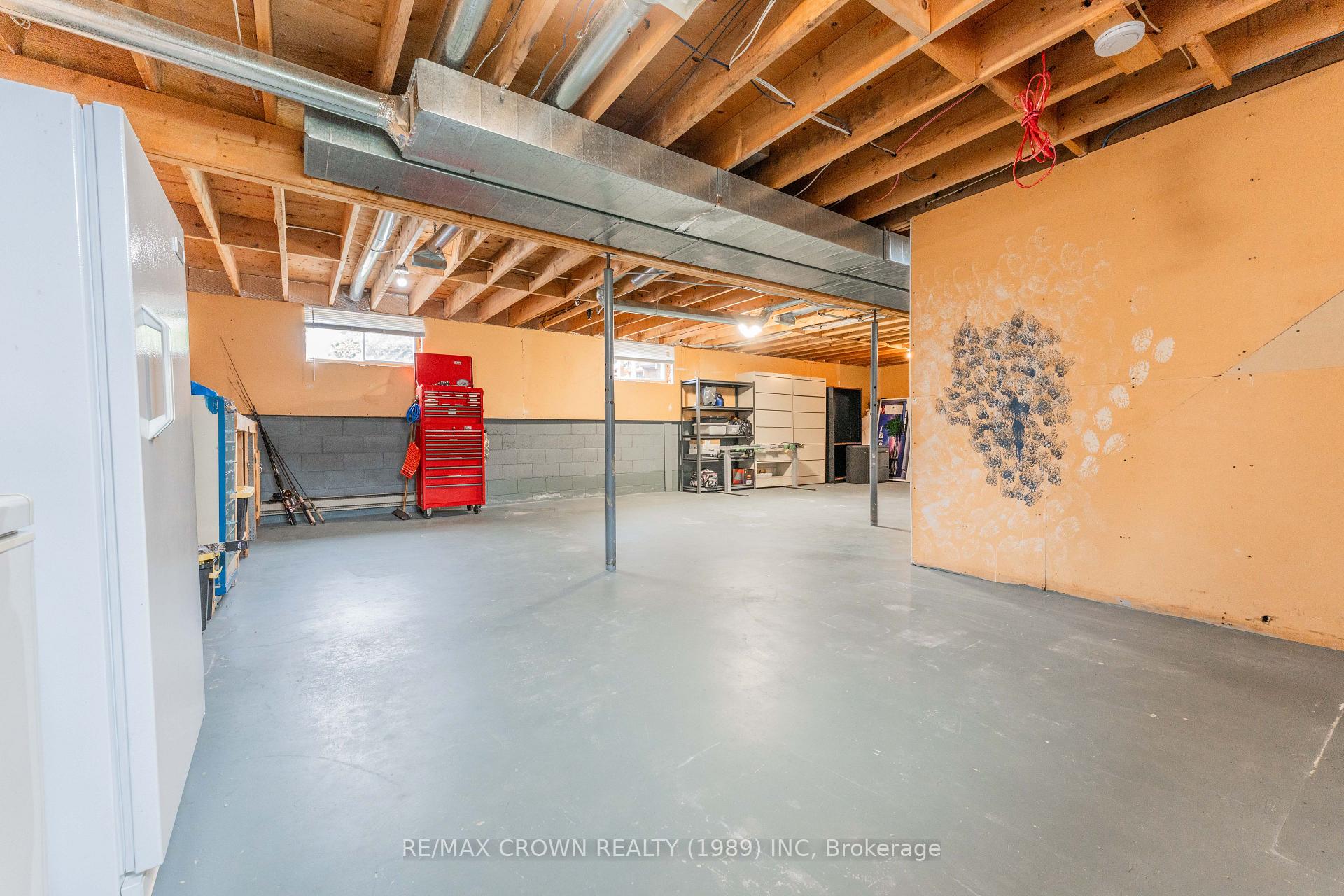 Photo 42 of 21 Cloutier Place, Kapuskasing — HOMEH