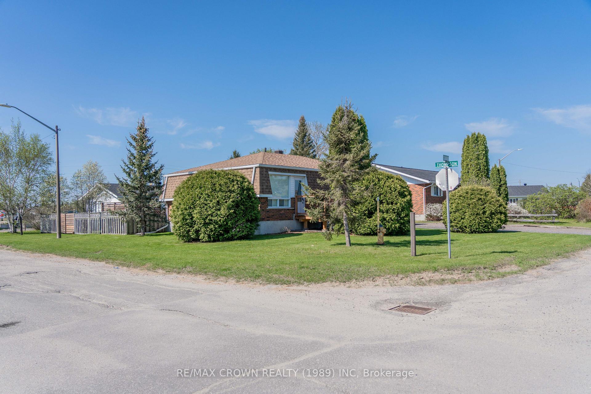 Photo 40 of 21 Cloutier Place, Kapuskasing — HOMEH