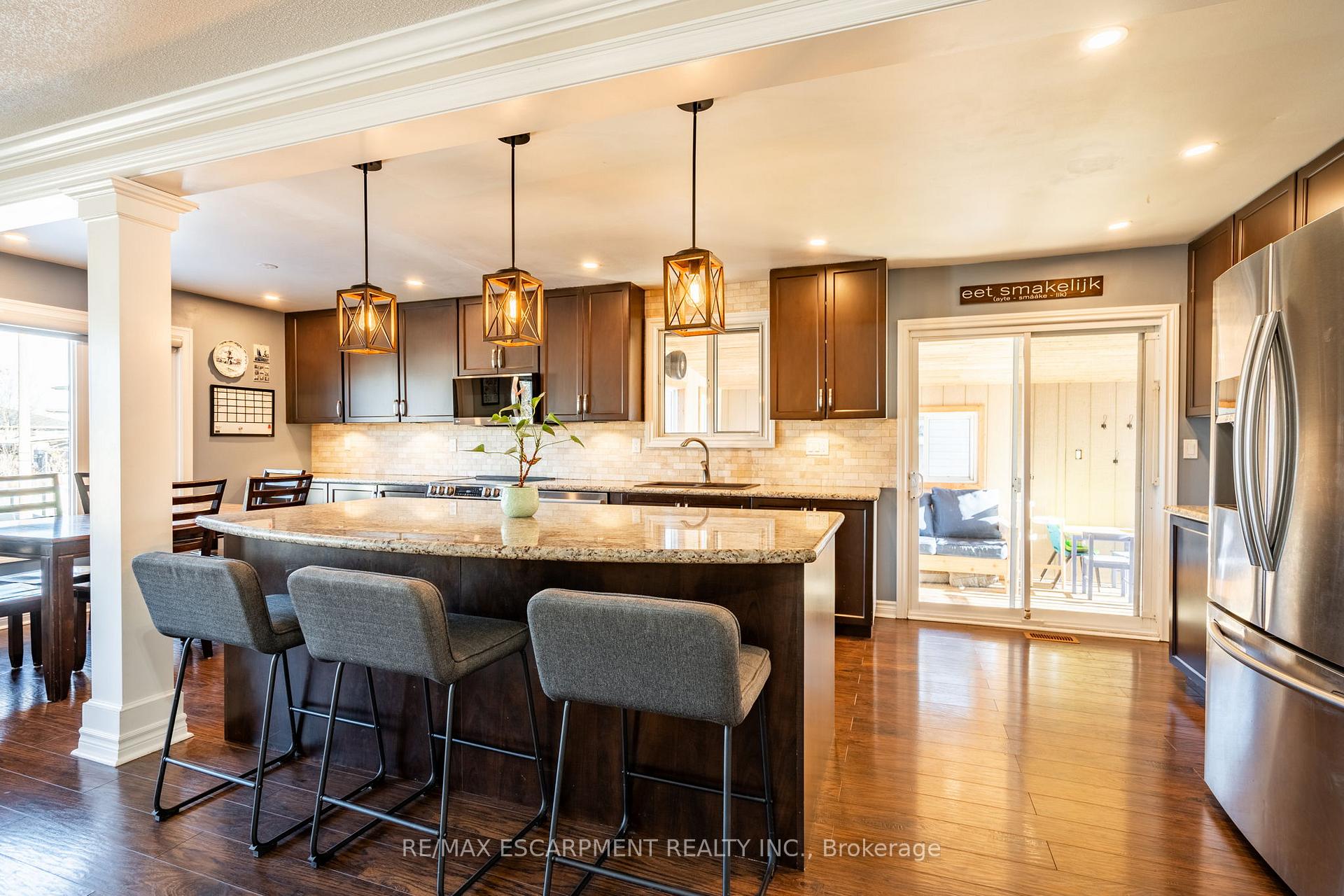 Photo 6 of 5 Belleau Street, Hamilton, Stoney Creek — HOMEH
