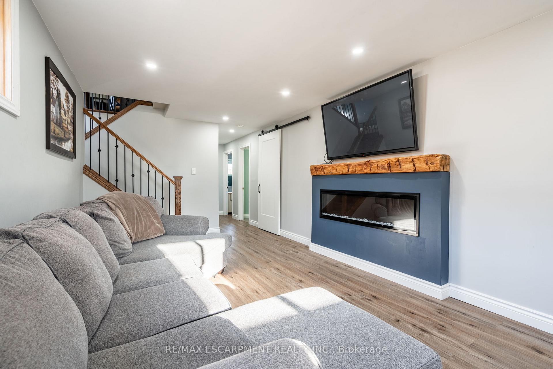 Photo 21 of 5 Belleau Street, Hamilton, Stoney Creek — HOMEH