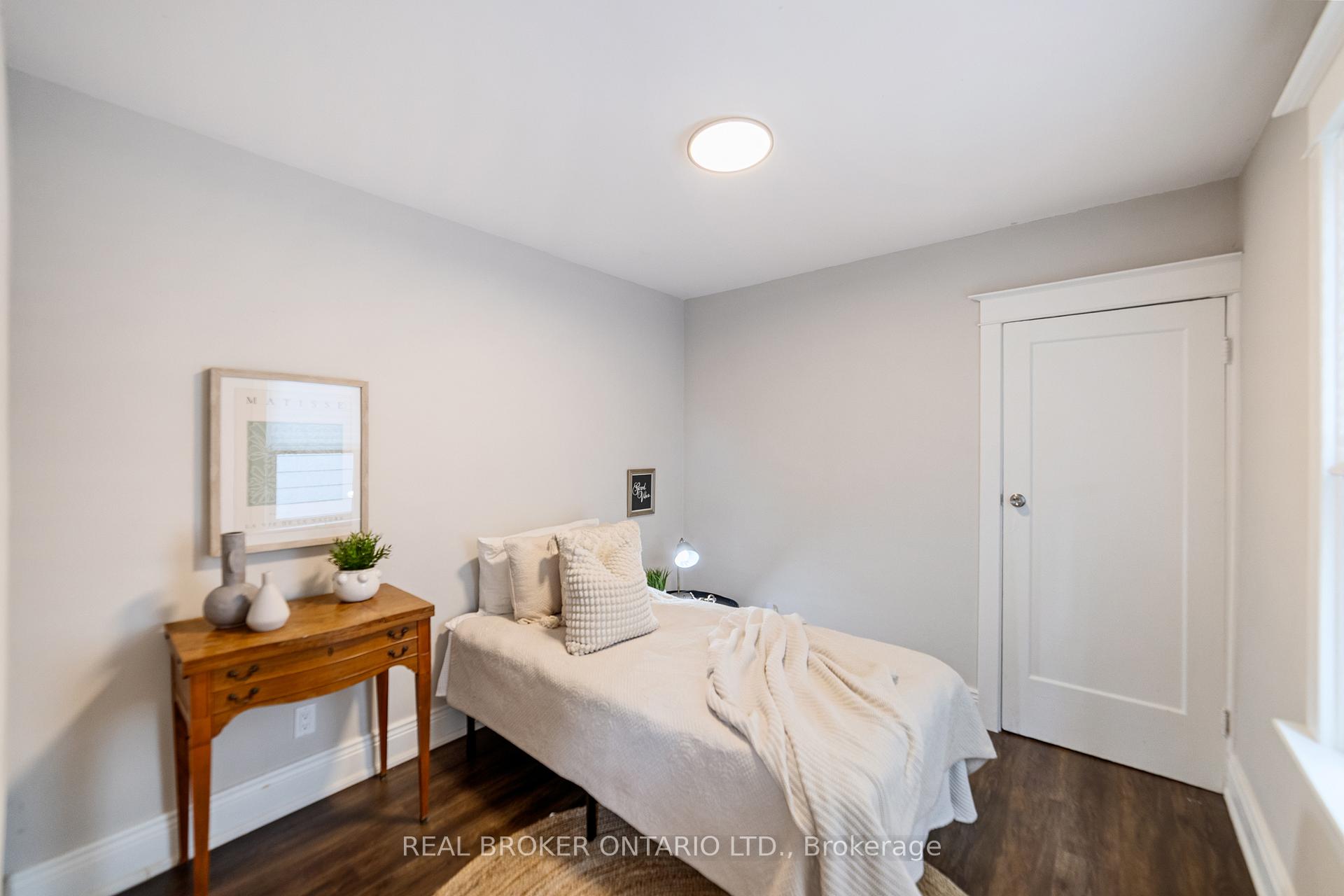 Photo 9 of 63 Barons Avenue N, Hamilton, Homeside — HOMEH