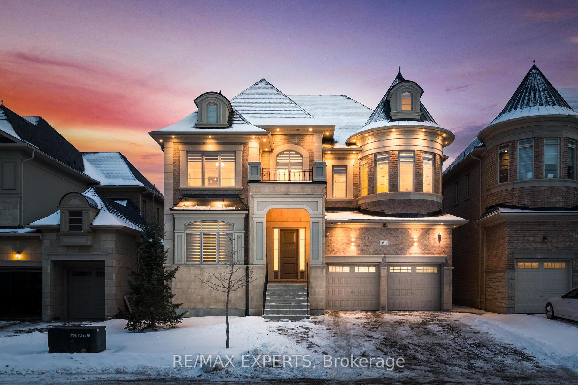 Photo 1 of 61 Nave Street, Vaughan, Kleinburg — HOMEH
